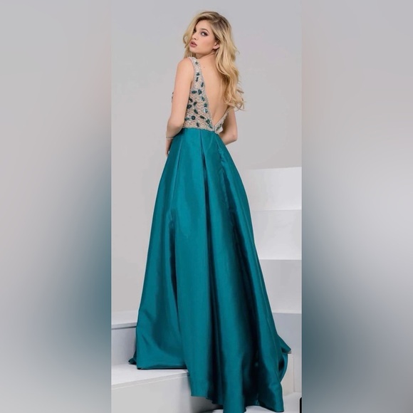 Jovani Teal and Cream Formal prom Dress size 6 - Picture 2 of 8